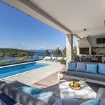 Captains House On Solta Island With Private Pool, 3 Bedrooms, 4 Bathrooms, Amazing Sea Views