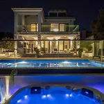 Captains House On Solta Island With Private Pool, 3 Bedrooms, 4 Bathrooms, Amazing Sea Views Nečujam